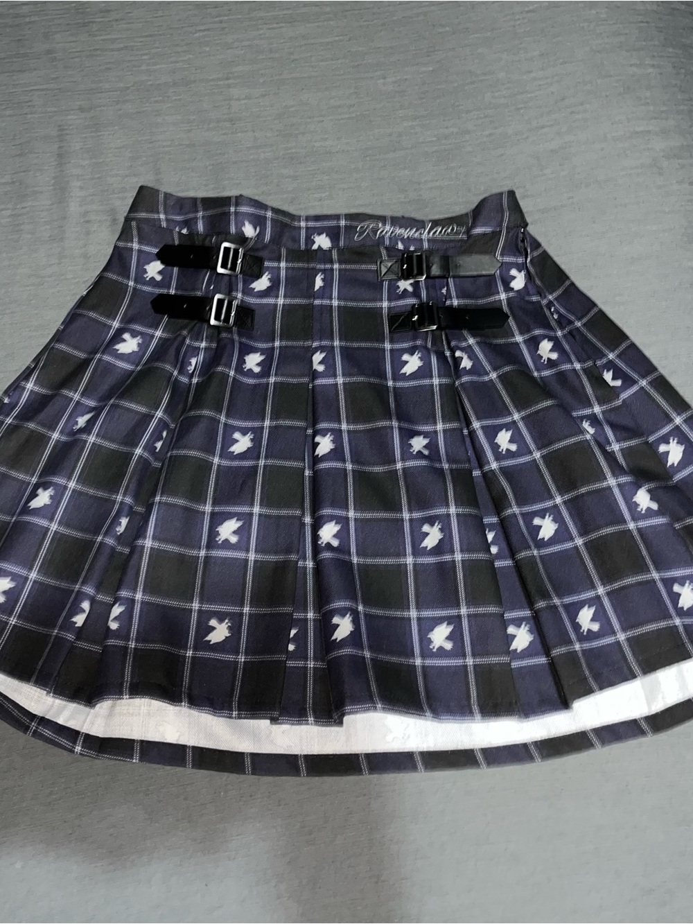 Hot Topic Large Ravenclaw Blue Tie-Dye T-Shirt and Navy Plaid Skirt Set - Picture 3 of 16